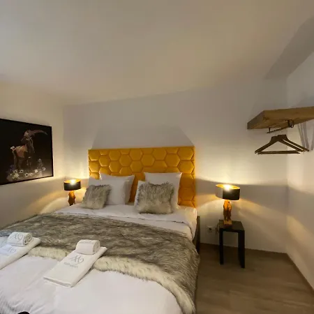 Les Trois Chaufatons - Boutiques Apartment *